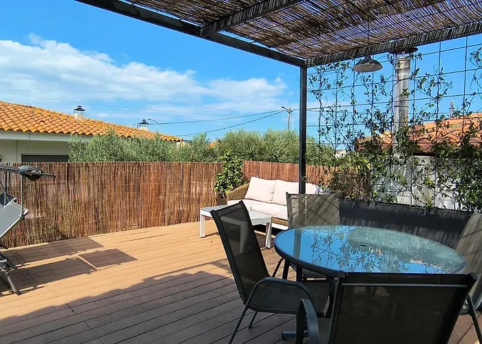 Apartamento En Casa De Campo Cerca De La Playa